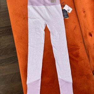 Brand New Lavender Leggings With Tags